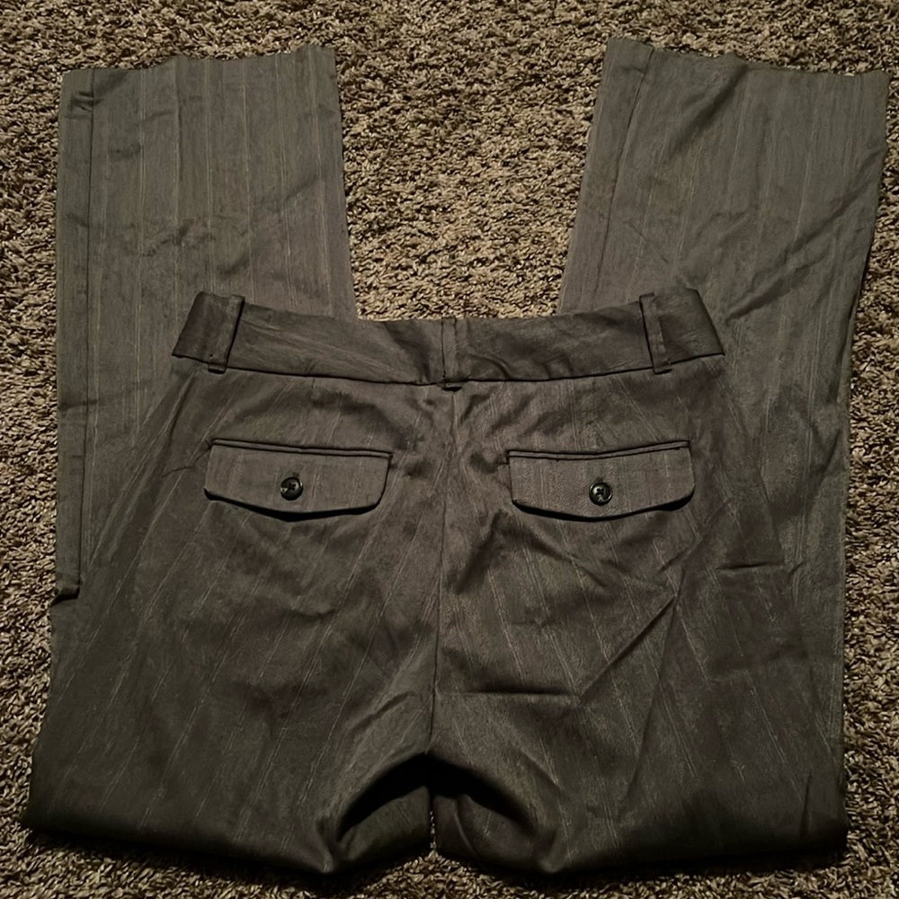 Dockers - Picture 1 of 5